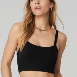 ALO YOGA Black Ribbed Crop Whisper Sports Bra Tank in size medium!